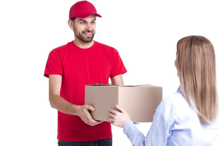 delivery guy passing a box to a customer - efficient delivery planning