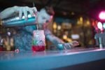 How To Become A Mixologist