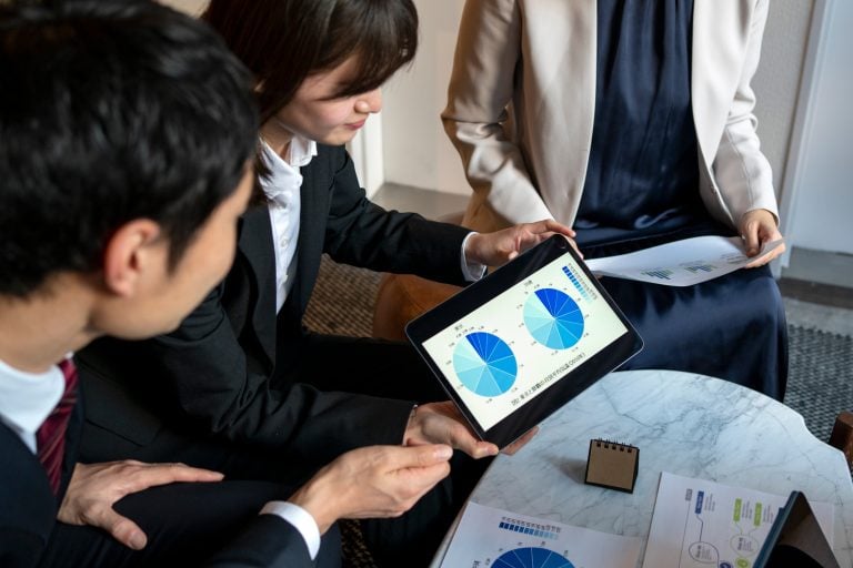 How Competitive Benchmarking Helps Your Business Stay Ahead - Competitive Benchmarking - Competitive Benchmarking