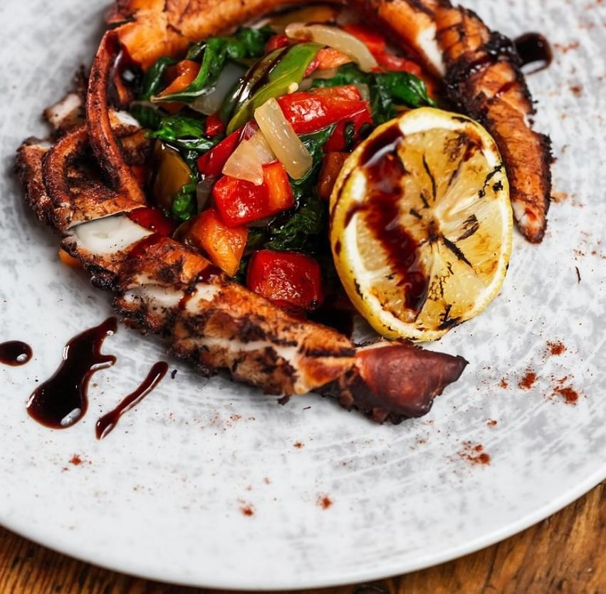 Caterplace - Caterplace - Caterplace - Caterplace -