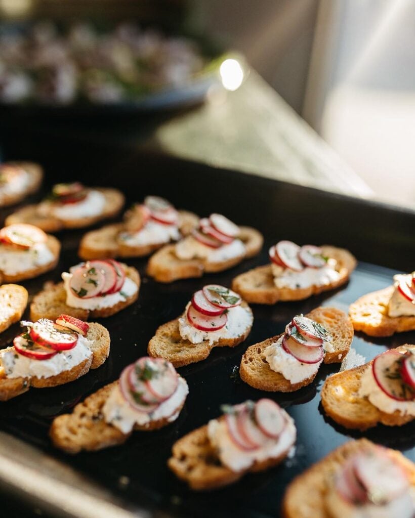 Palette Dome Cuisine - Palette Dome Cuisine - Metrobi