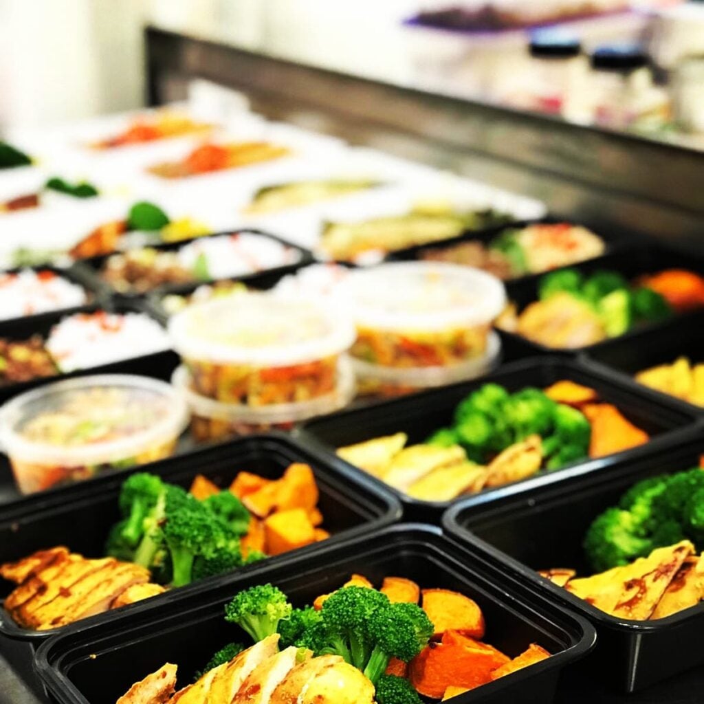Palette Dome Cuisine - Palette Dome Cuisine - Metrobi